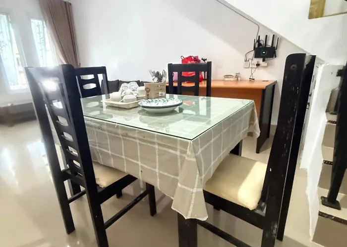 Private In Near Bali بيت ضيافة نوسا دوا