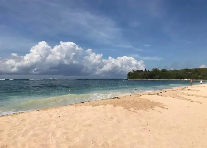 بيت ضيافة Private In Near Bali نوسا دوا